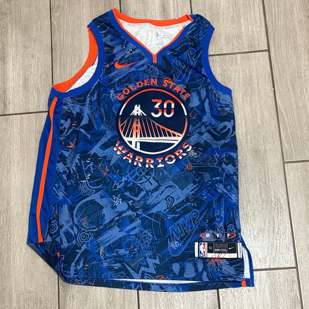 Steph Curry Golden State Warriors Select Series Blue Jersey
SIZE XL